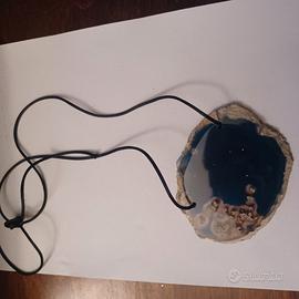 Collana con pietra verde mare