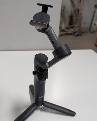 DJI Osmo Mobile 6 (OM6) – Stabilizzatore Gimbal 