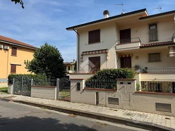PORZIONE DI BIFAMILIARE A CHIESINA UZZANESE