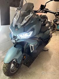 Scooter Sym Adx 125