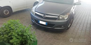 Opel Astra coupé