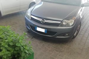Opel Astra coupé
