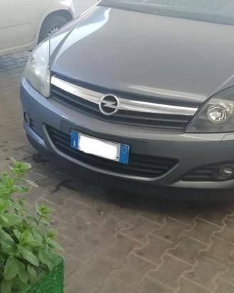 Opel Astra coupé