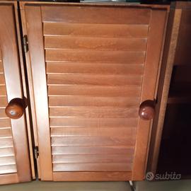 Mobiletti e accessori Bagno in Noce