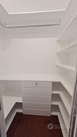 Realizziamo cabine armadio su misura 