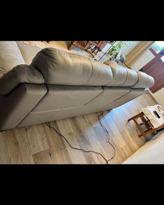 Divano in vera pelle reclinabile