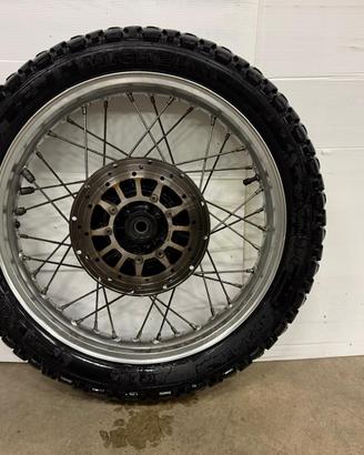 Yamaha Tenere 1989 ruota posteriore completa