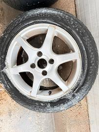 Cerchi in lega attacco 4x108, 6,5x15 “