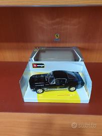 Ford Mustang GTA Fastback Bburago scala da 1/18