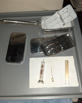 Materiale medico vintage