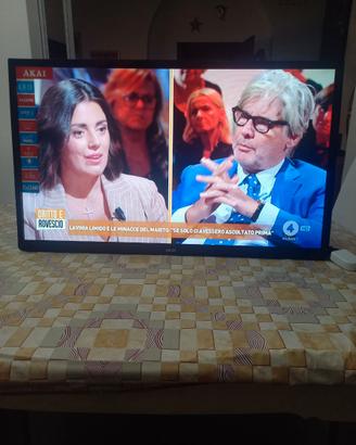 Tv 32 pollici akai 