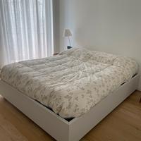 Letto matrimoniale contenitore