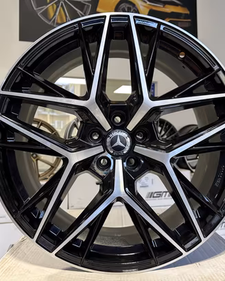 Cerchi NUOVI Mercedes raggio 19 cod.8934