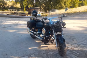 Yamaha XVS 1100 Drag Star