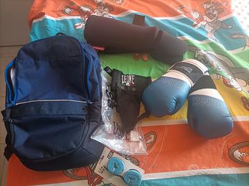 kit per kik boxing bambino