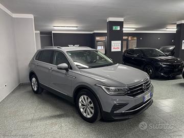 VOLKSWAGEN Tiguan 1.5 TSI ACT Life