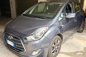 Hyundai ix20 1.4 CRDi diesel 2017 gommata