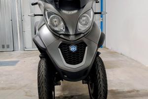 MP3 500 scooter PIAGGIO 
