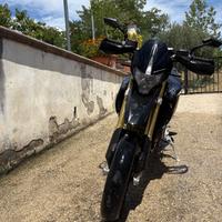 Aprilia Dorsoduro 750
