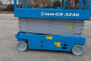 PIATTAFORMA A PANTOGRAFO GENIE GS 3246