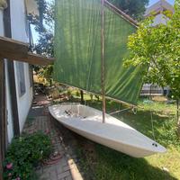 Barca a vela laser flying