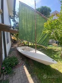 Barca a vela laser flying