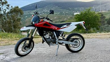 Husqvarna SM 125 2T del 2008 Conservata 5.356 Km