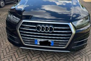 Q7 s line quattro