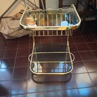 carrello con porta libri