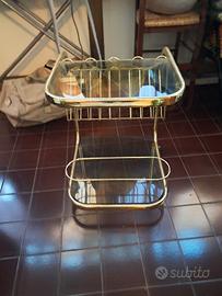 carrello con porta libri