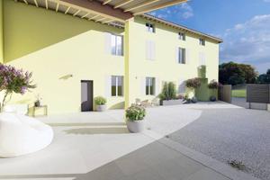 Rustico / Casale di 215 m² con più di 5 locali e b