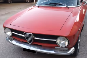 Alfa Romeo GT Junior (targa nascosta)