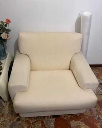 Poltrona grande super comoda color crema – perfett