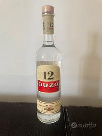Ouzo liquore greco all’anice