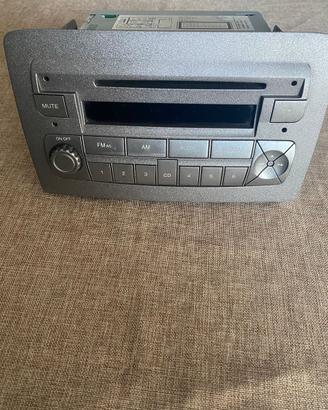 Radio originale nuova per lancia musa 2010