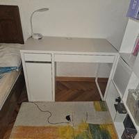 scrivania ikea