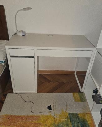 scrivania ikea
