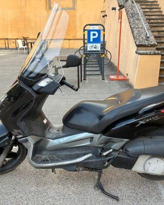 Yamaha Xmax 2012
