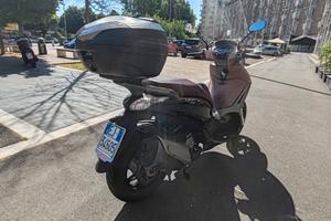 Piaggio Beverly 350 i.e. Euro 4 - anno 2017 - gara