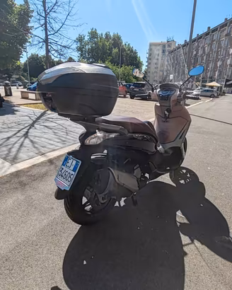 Piaggio Beverly 350 i.e. Euro 4 - anno 2017 - gara