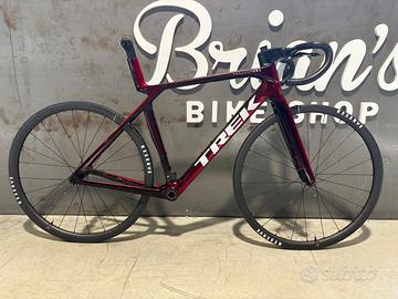 trek madone slr M