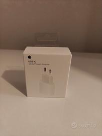 USB-C 20W POWER ADAPTER