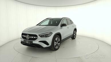 MERCEDES-BENZ GLA 200 d