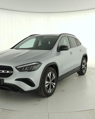 MERCEDES-BENZ GLA 200 d