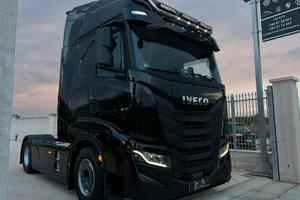 Iveco S Way 570