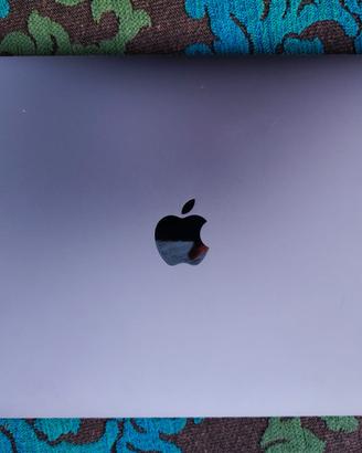 MacBook Air M1 2020 funzionante display con righe