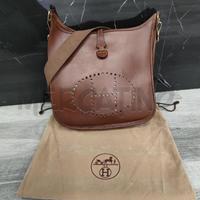 BORSA A TRACOLLA HERMES EVELYNE IN PELLE CAMMELLO