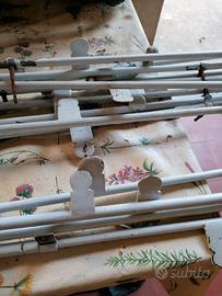 Sistemi in ferro per chiusura finestre antiche