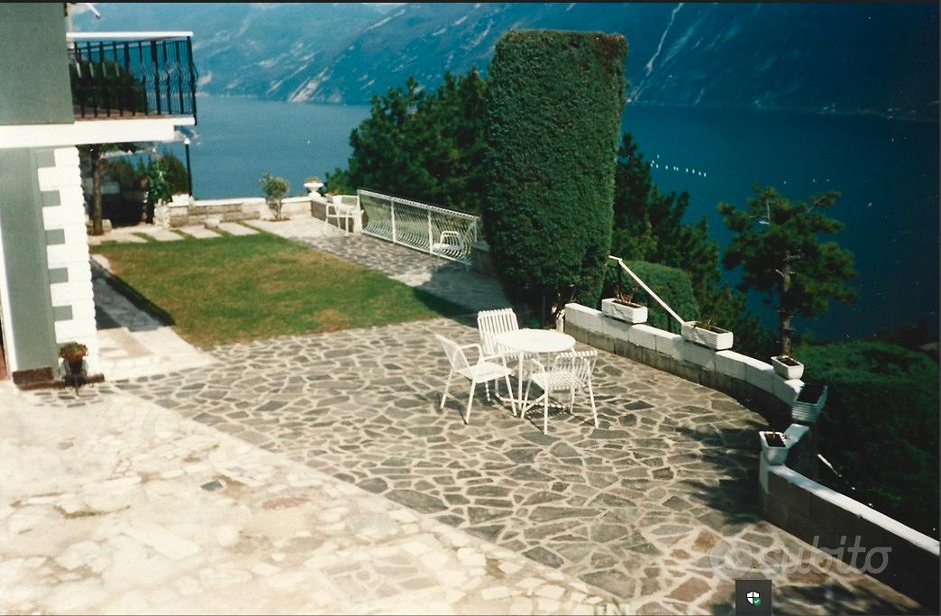 Vendiamo terreno edificabile - Vista 2