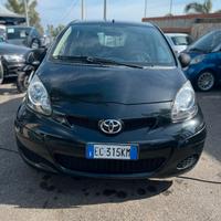 Toyota Aygo 1.0 12V VVT-i 3 porte Now Connect